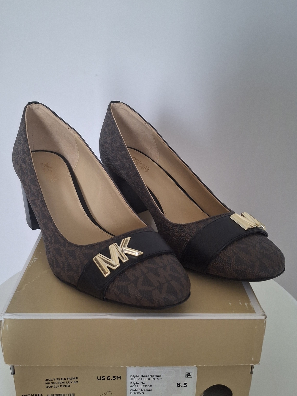 Michael Kors Jilly Flex Block Heel Pumps Monogram Box Included 6.5M